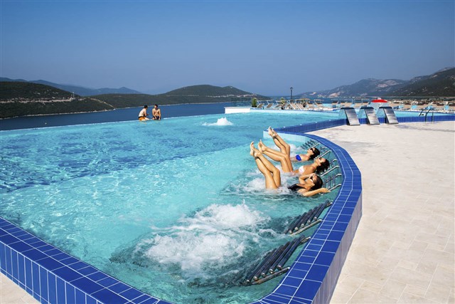 GRAND HOTEL NEUM - 