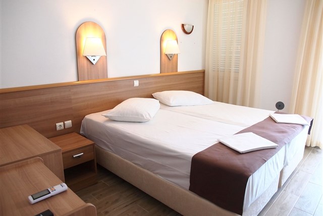 Hotel AURORA - Hotel AURORA, Podgora